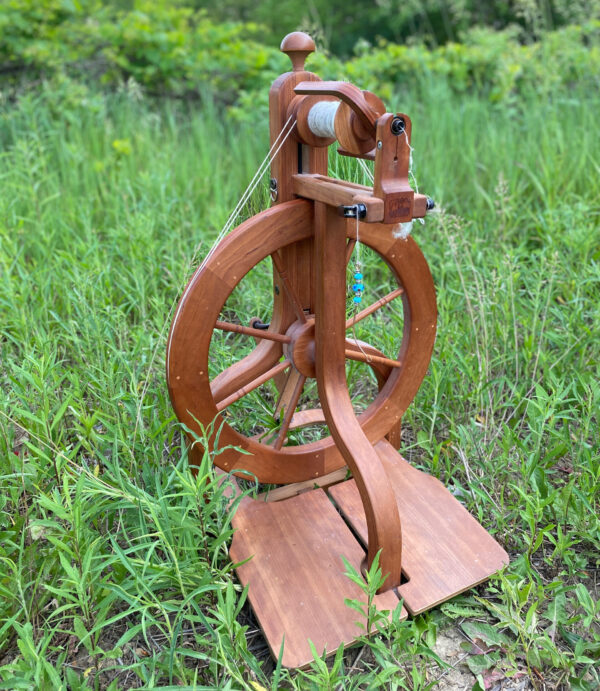 Beginning Spinning on a Wheel with Nelly DeVault (Saturday morning)